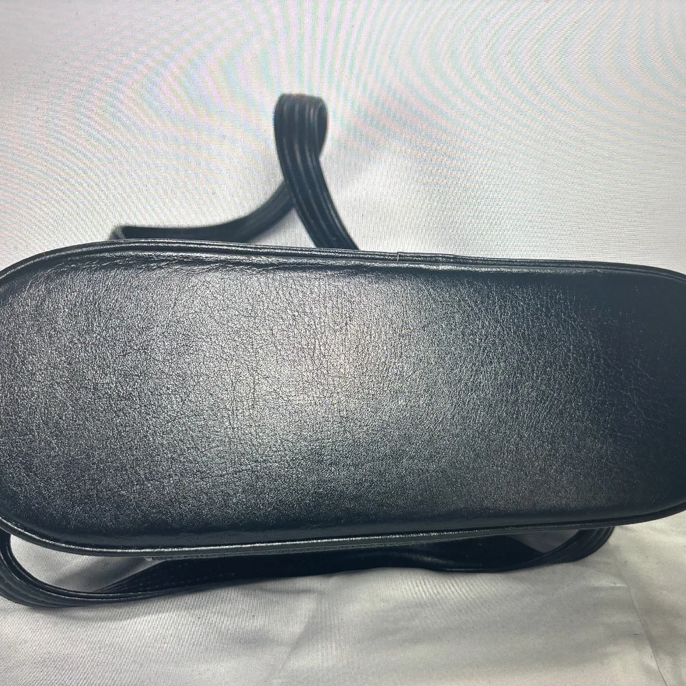 STINGRAY THAILAND -NWT$365.00 - Picture 8 of 16